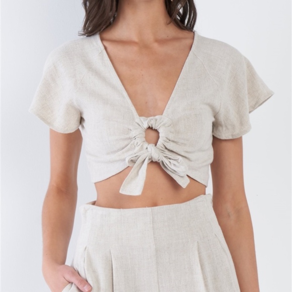 Oatmeal Beige Open Back Crop Top - Picture 1 of 9